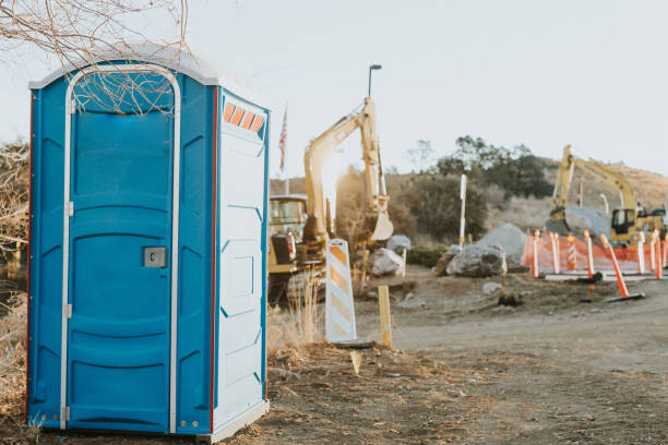 Best Portable restroom trailer rental  in Mount Shasta, CA
